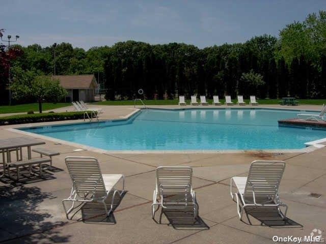 7 Boulder Court, Unit 7 photo 2