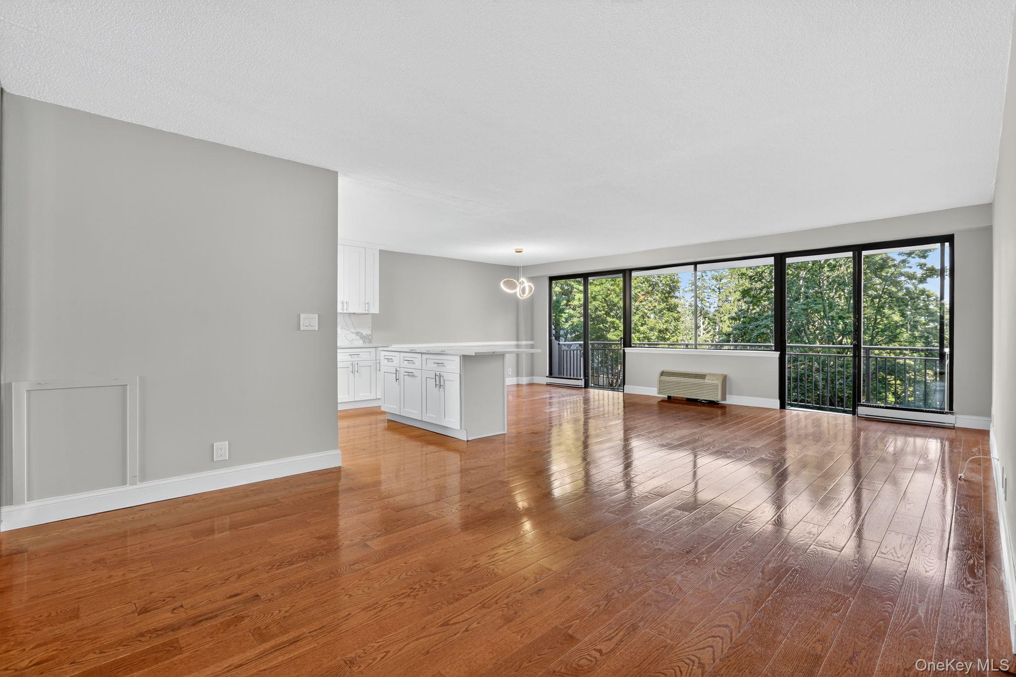 15 Stewart Place, Unit 3A photo 3