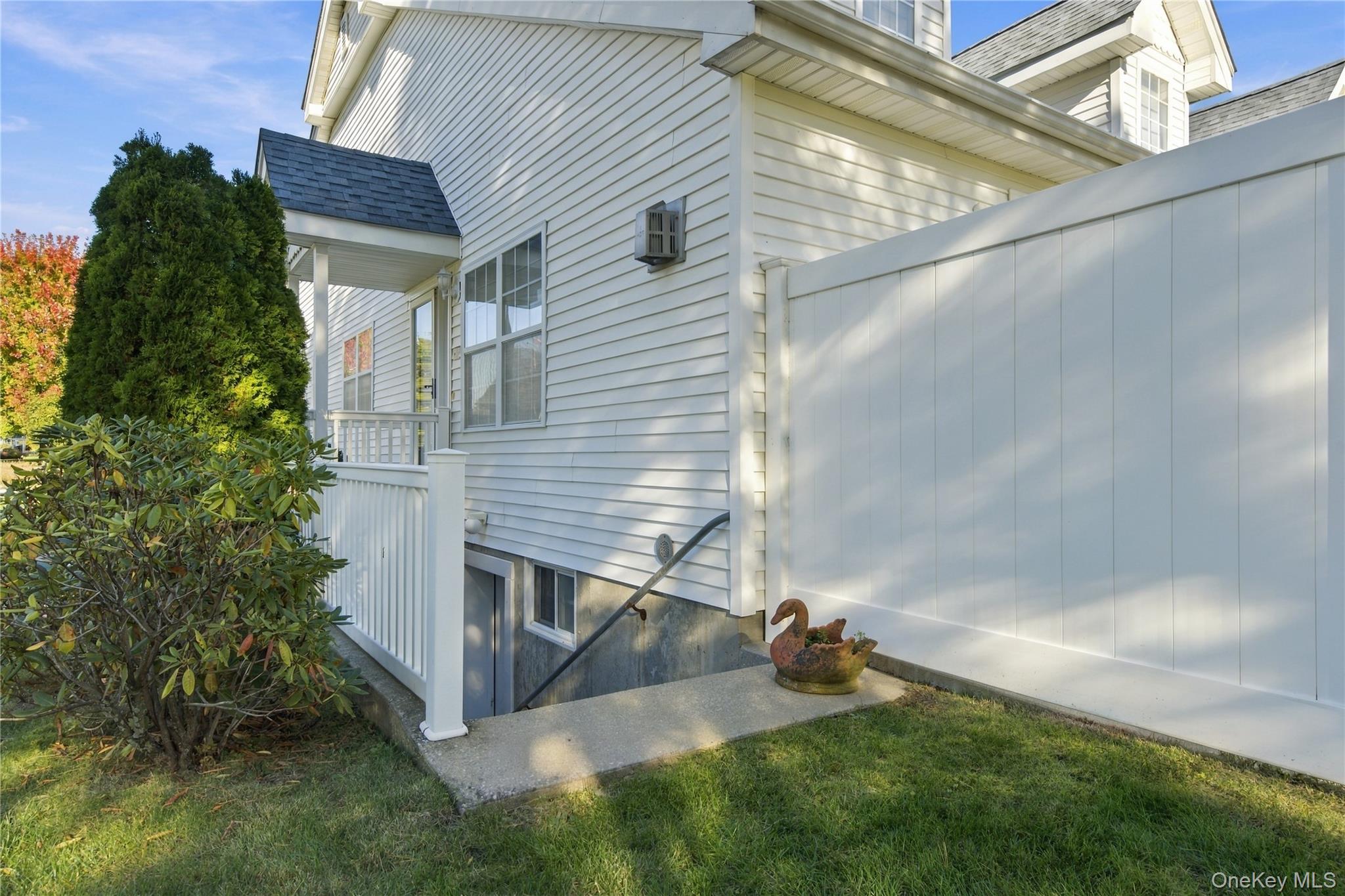 11 Summerfield Lane S – For Sale photo 36