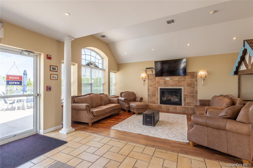 11 Summerfield Lane S – For Sale photo 41