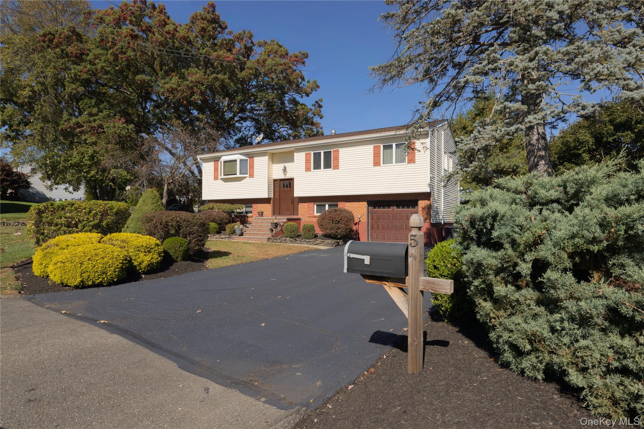 5 Gurnee Drive – For Sale photo 26