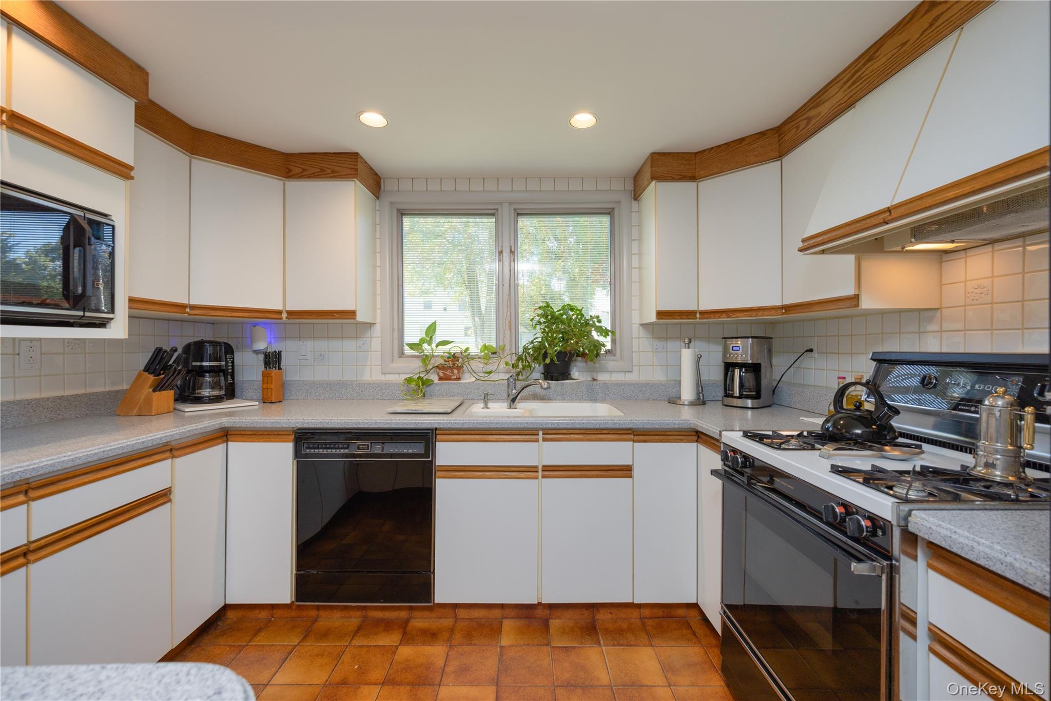 5 Gurnee Drive – For Sale photo 18