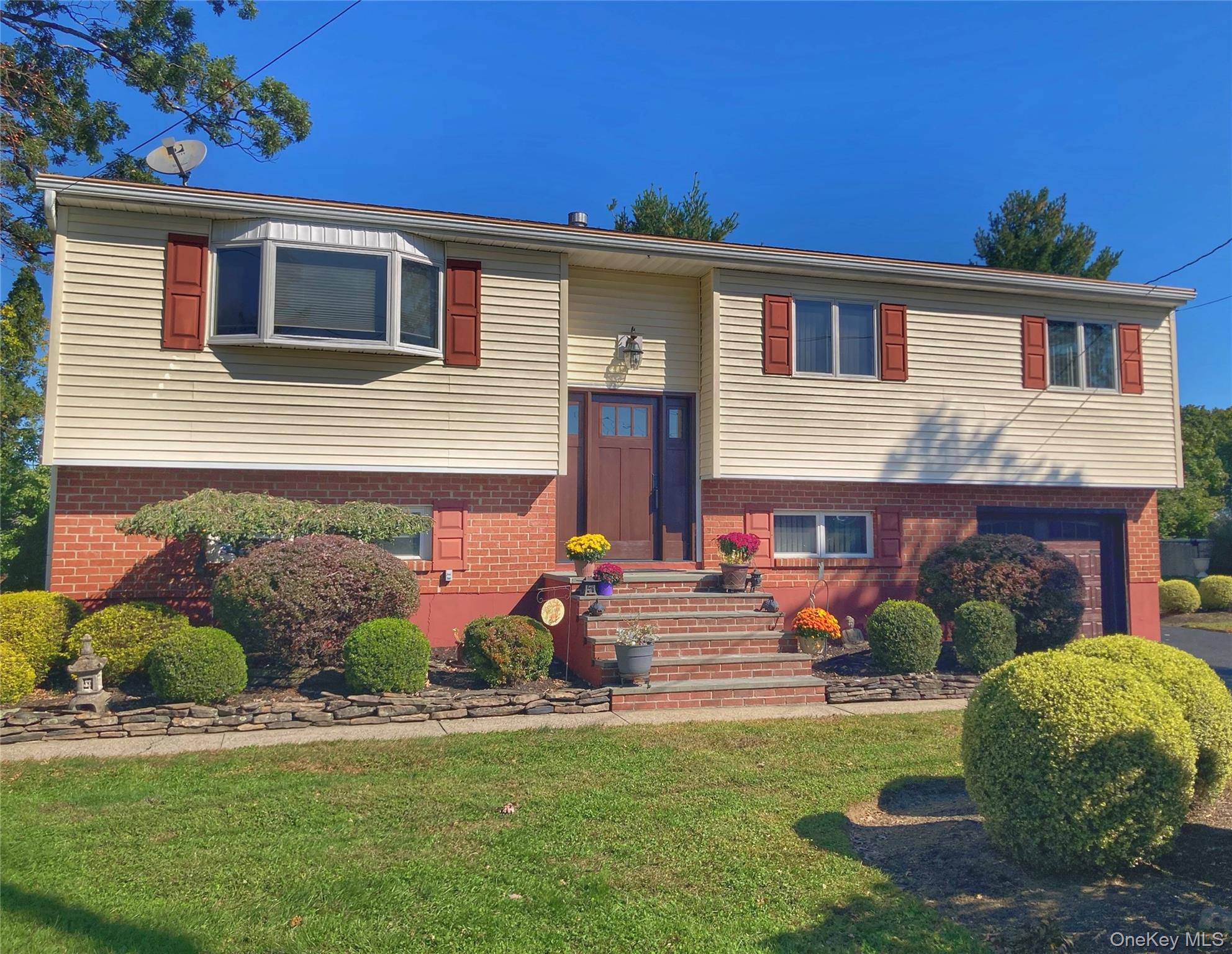 5 Gurnee Drive – For Sale photo 4