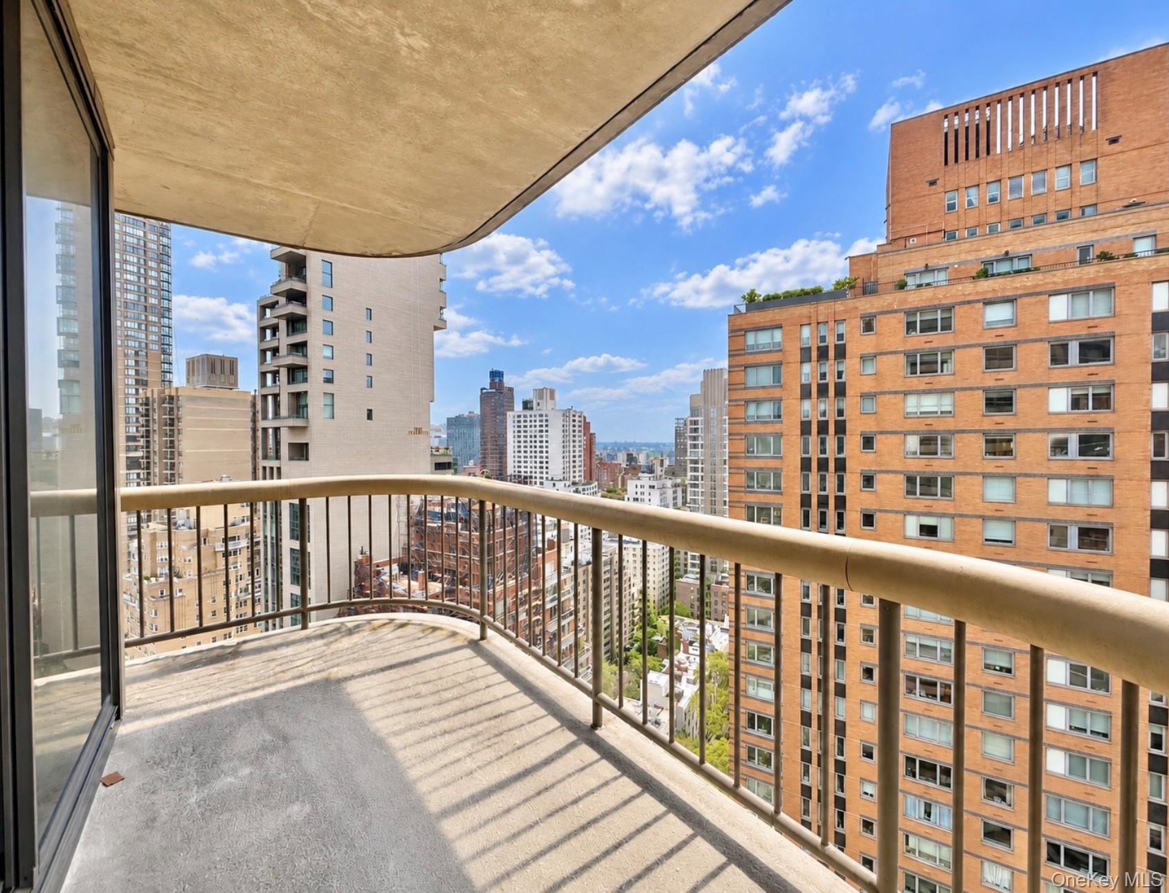 167 E 61st Street, Unit 28E photo 16