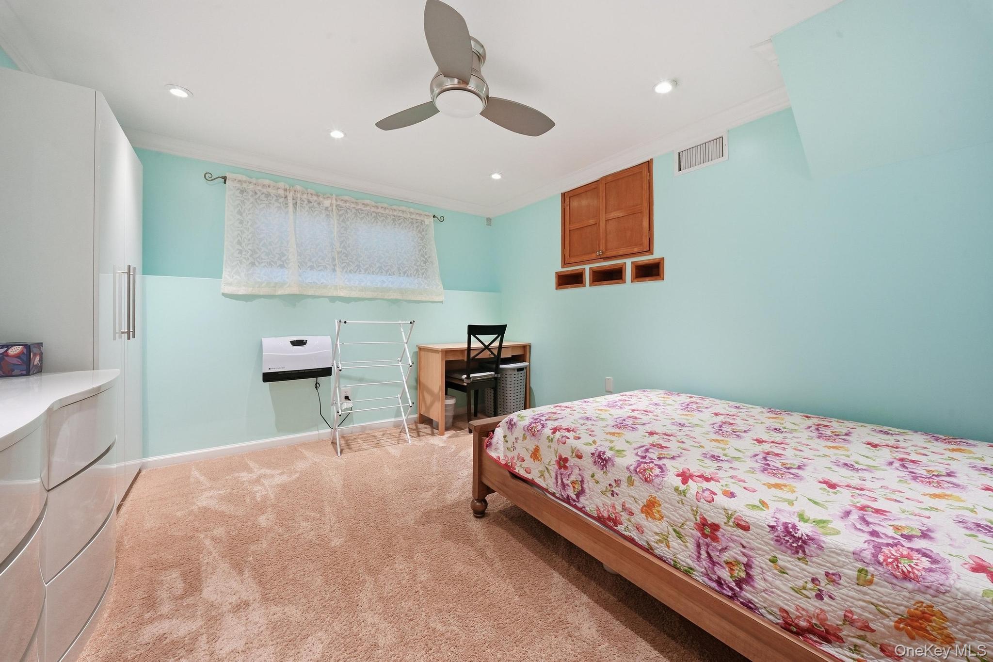 2624 Flower Street – For Sale photo 24