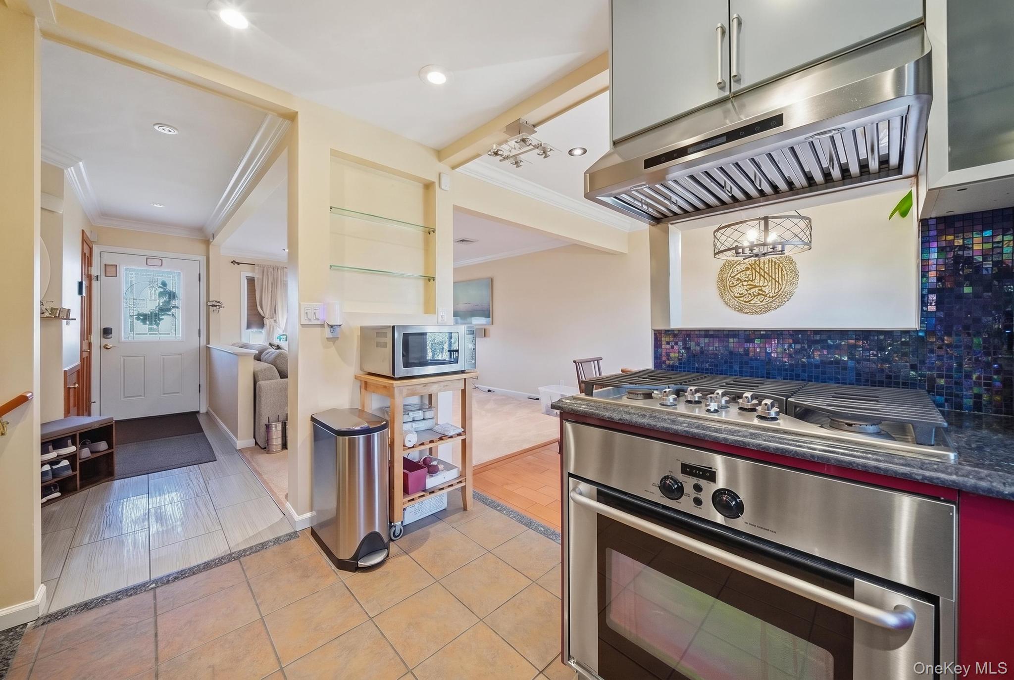 2624 Flower Street – For Sale photo 11