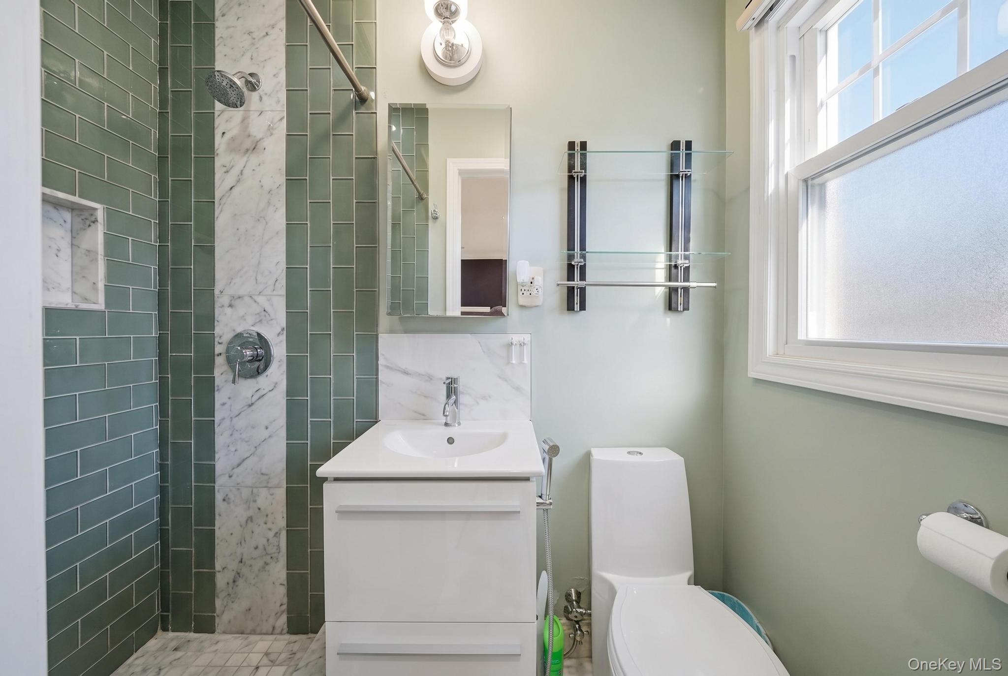 2624 Flower Street – For Sale photo 32