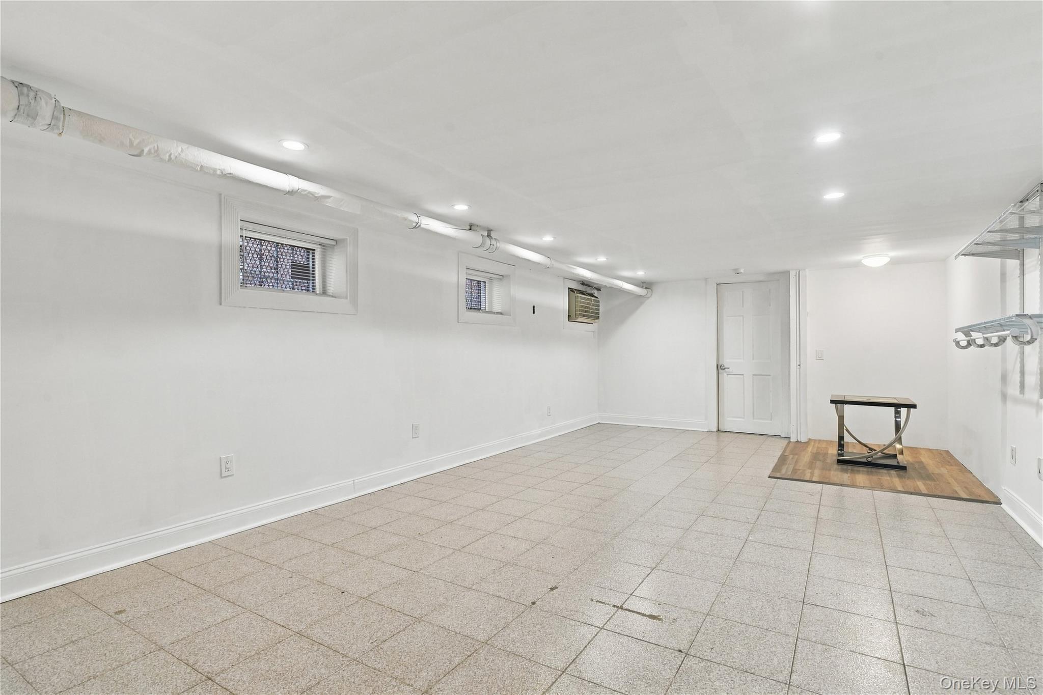 9016 Union Turnpike – For Sale photo 18