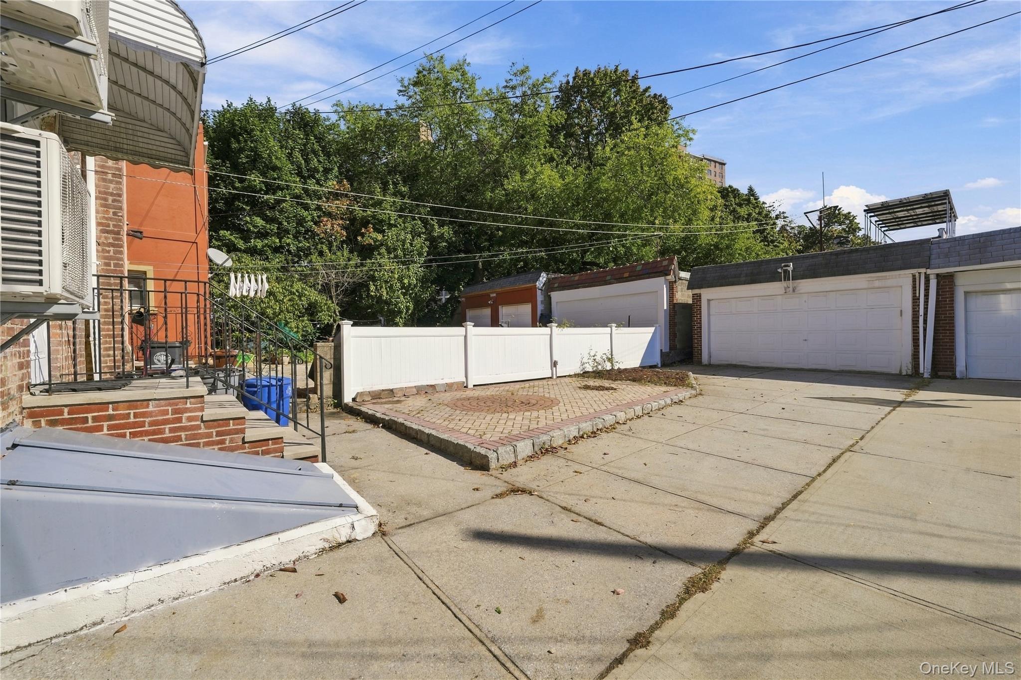 9016 Union Turnpike – For Sale photo 7