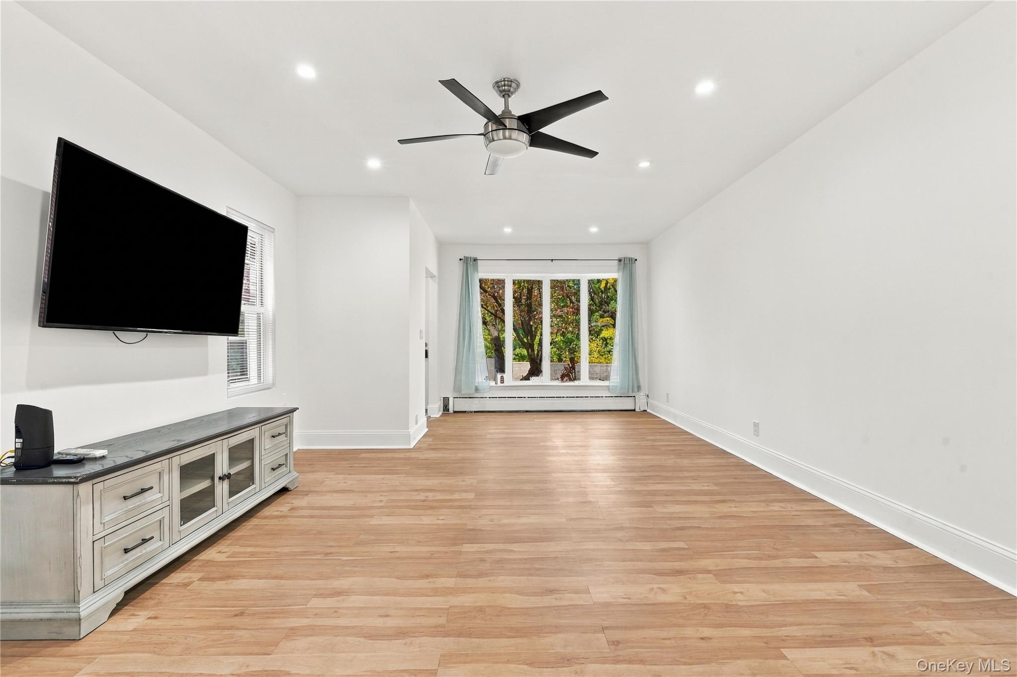 9016 Union Turnpike – For Sale photo 8
