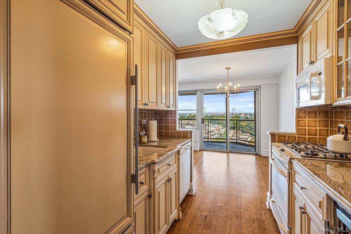 17-85 215th Street, Unit 11N photo 21
