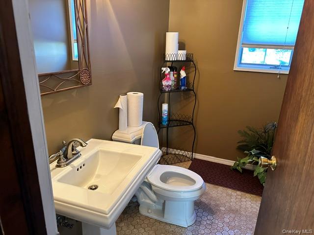 171 E Main Street – For Rent photo 6
