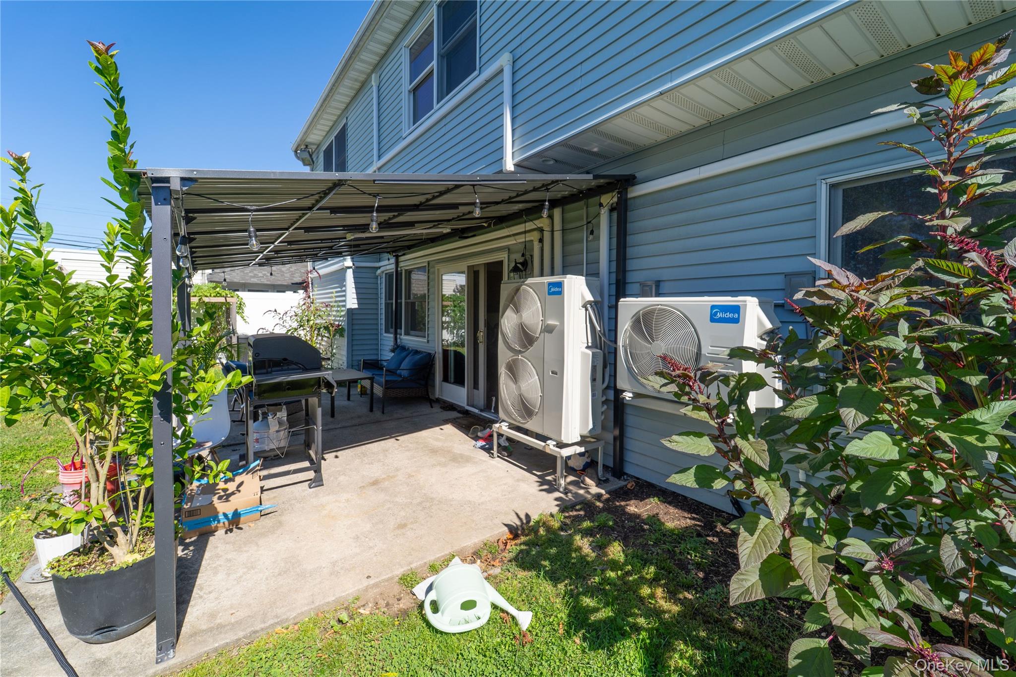 220 Jerusalem Avenue – For Sale photo 25