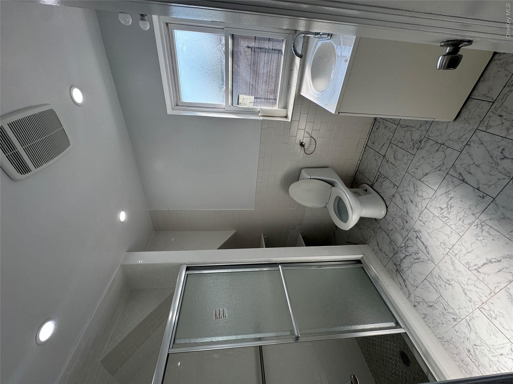 1054 Lydig Avenue – For Rent photo 9