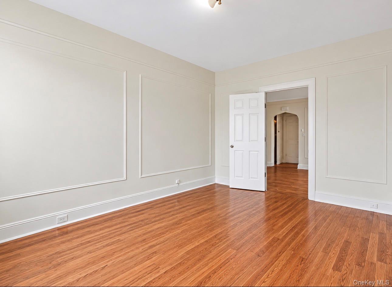 72-07 73rd Street, Unit 1R photo 2