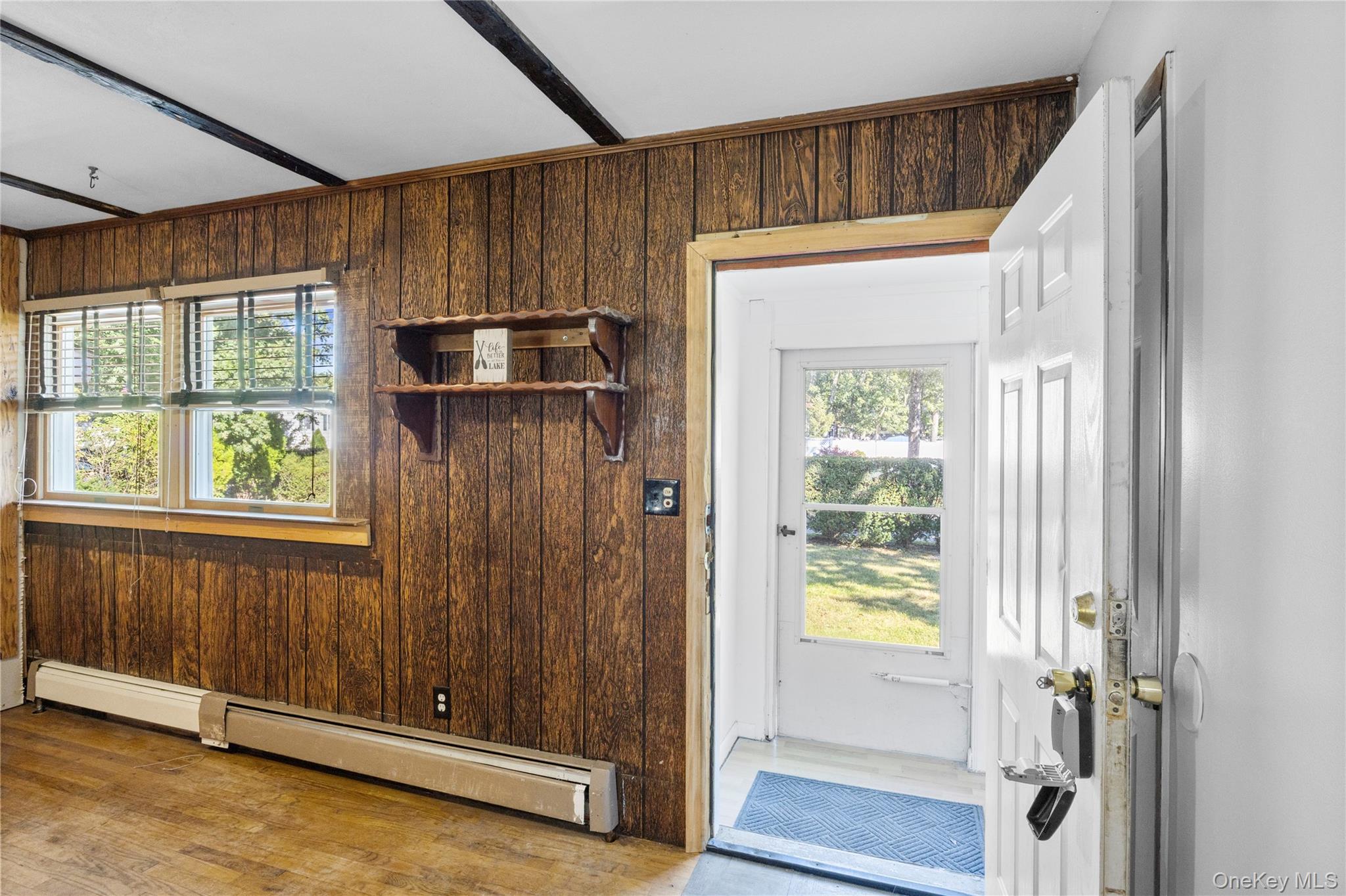 10 Nesaquake Trail – For Sale photo 8