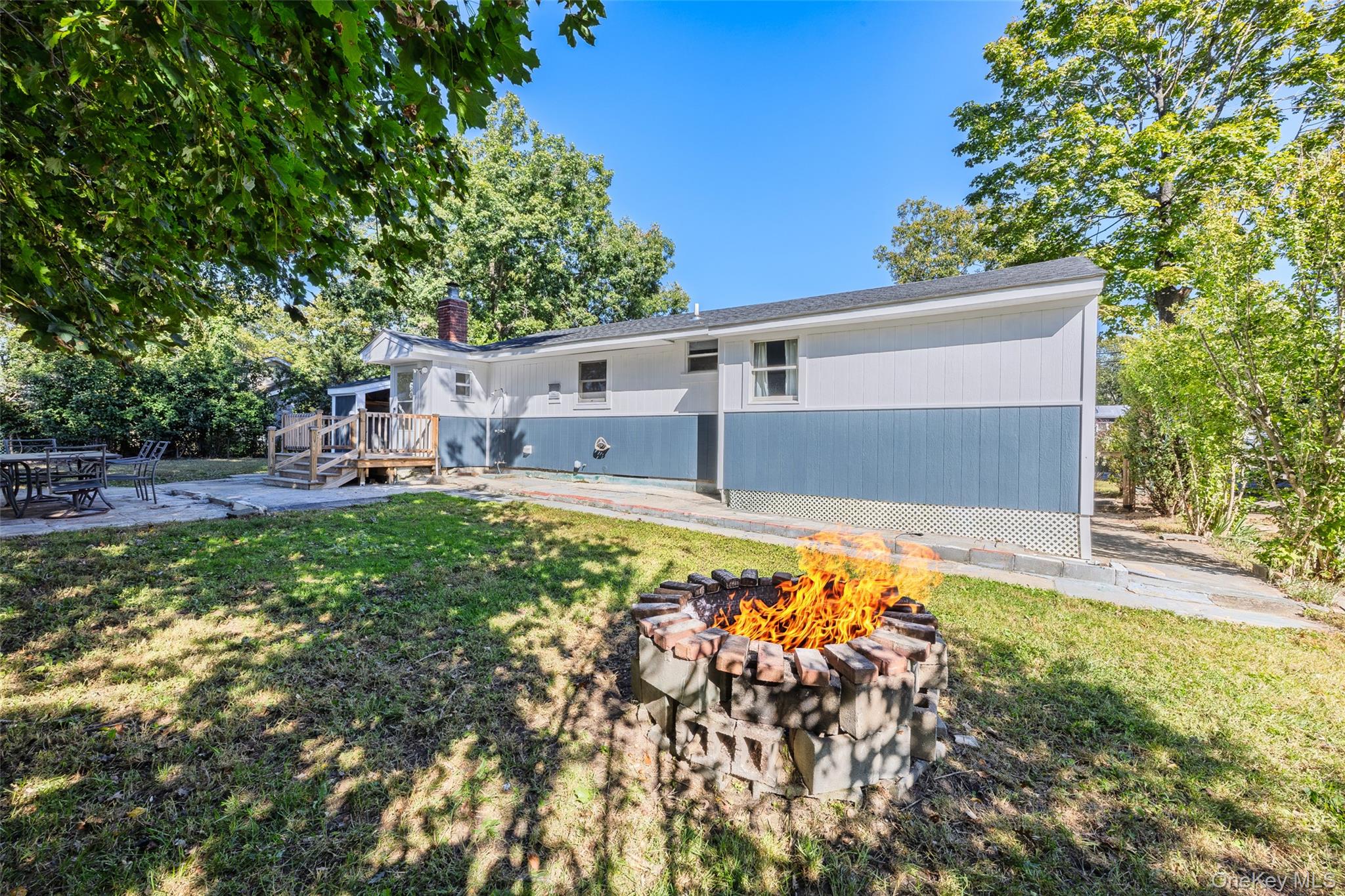 10 Nesaquake Trail – For Sale photo 29