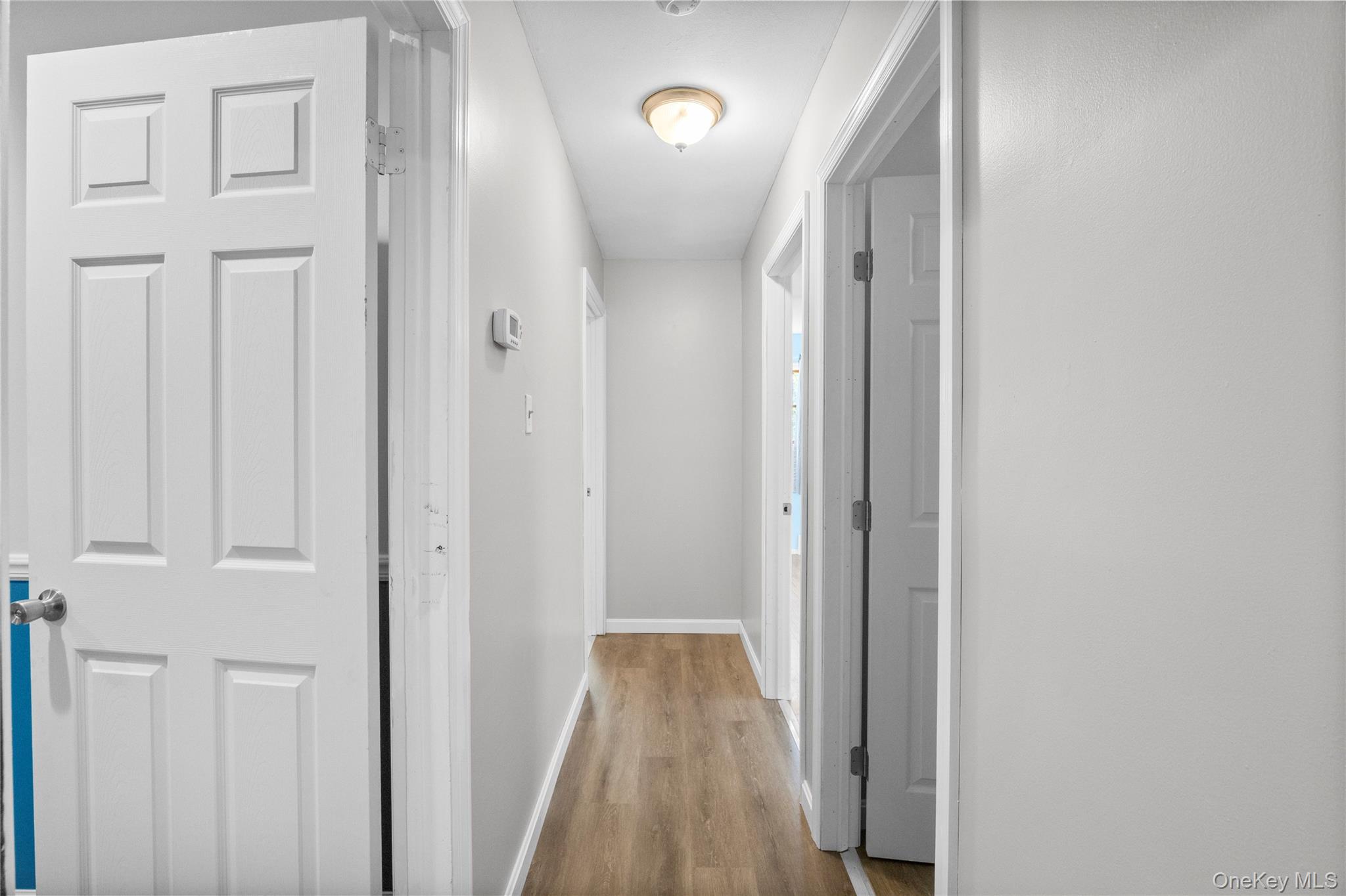 10 Nesaquake Trail – For Sale photo 16