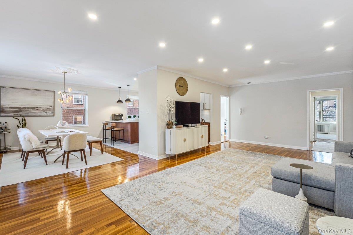 162-01 Powells Cove Boulevard, Unit 2D photo 12