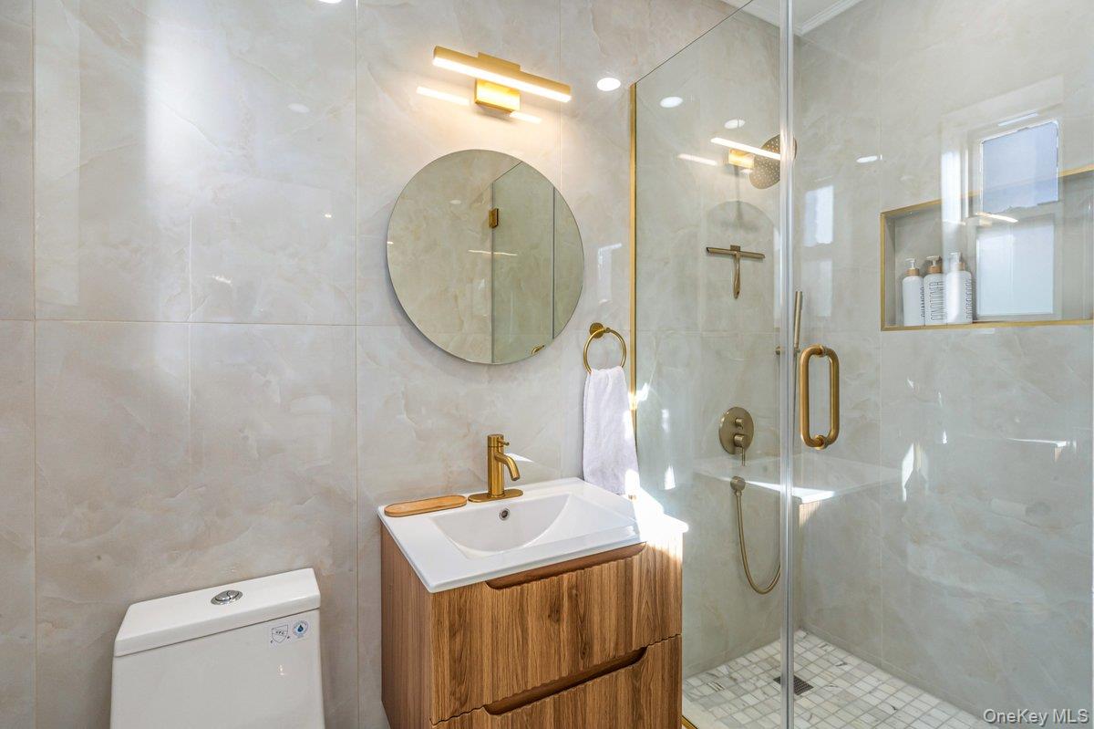162-01 Powells Cove Boulevard, Unit 2D photo 23