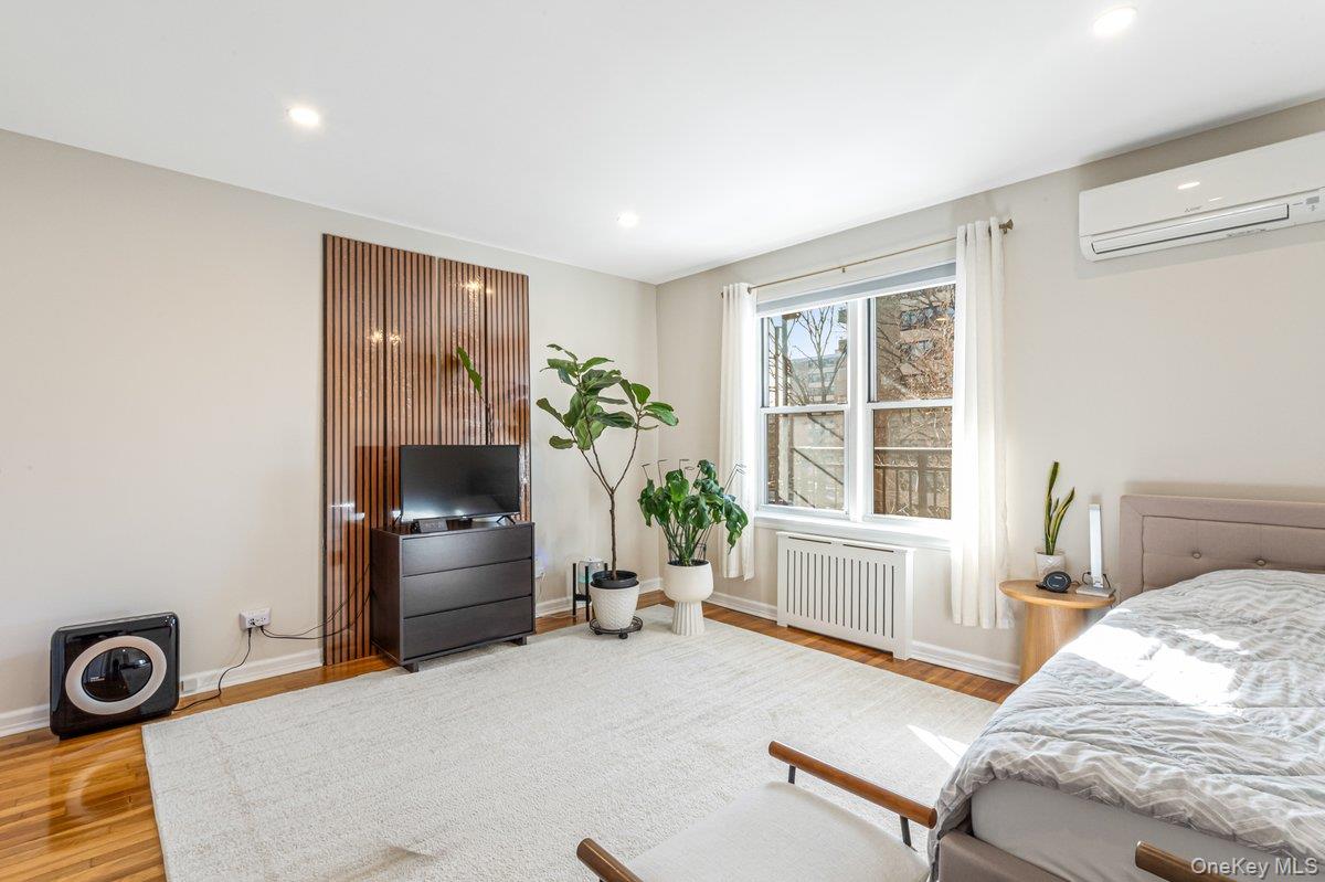 162-01 Powells Cove Boulevard, Unit 2D photo 24