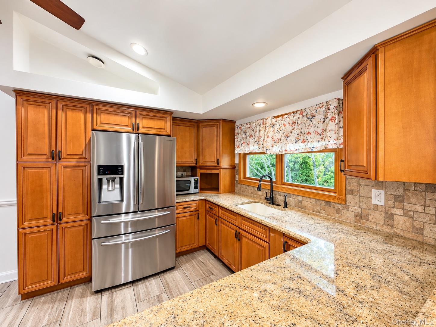 25 Urban Drive – For Sale photo 4