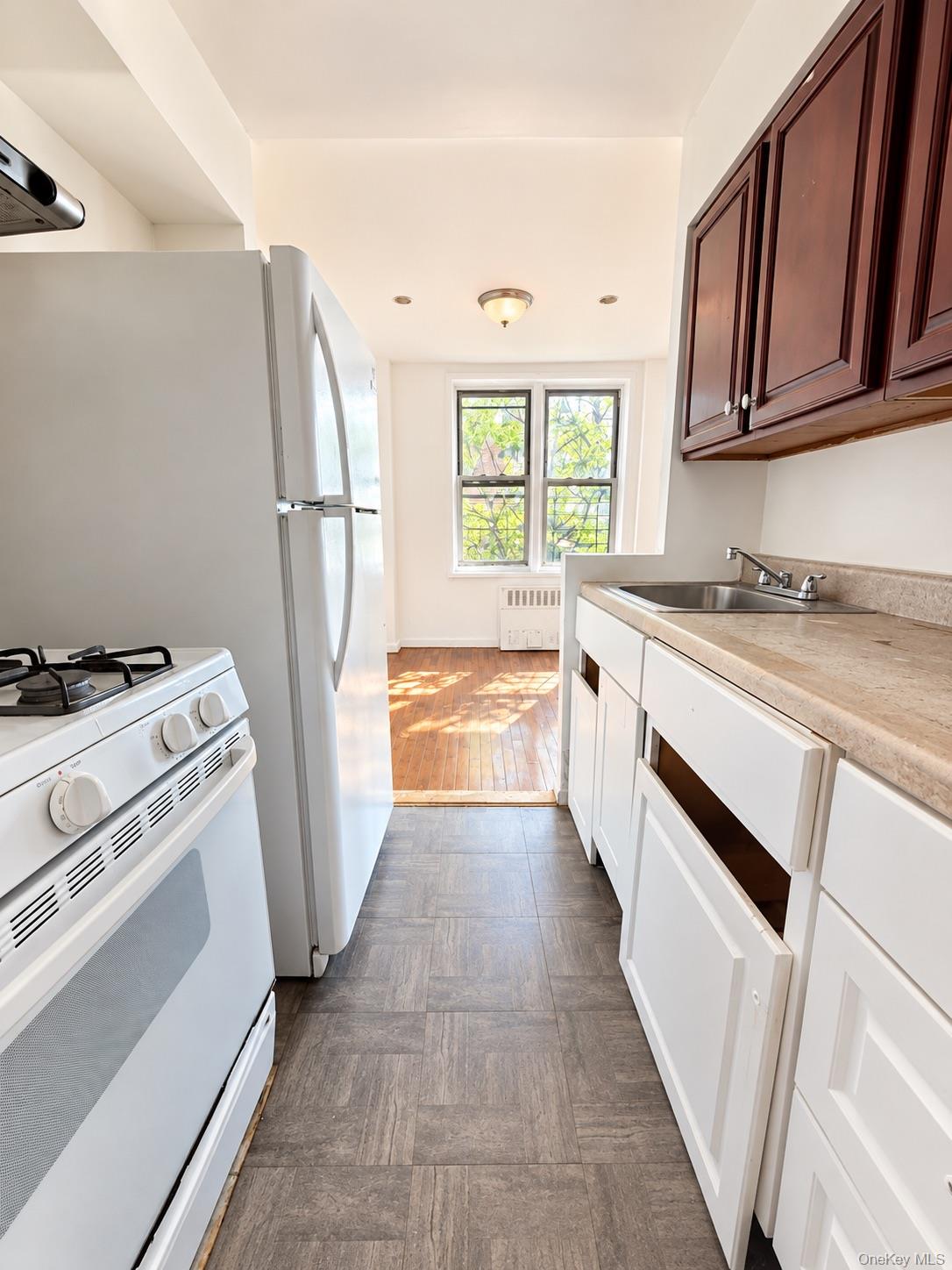 86-16 60th Avenue, Unit 3C photo 6