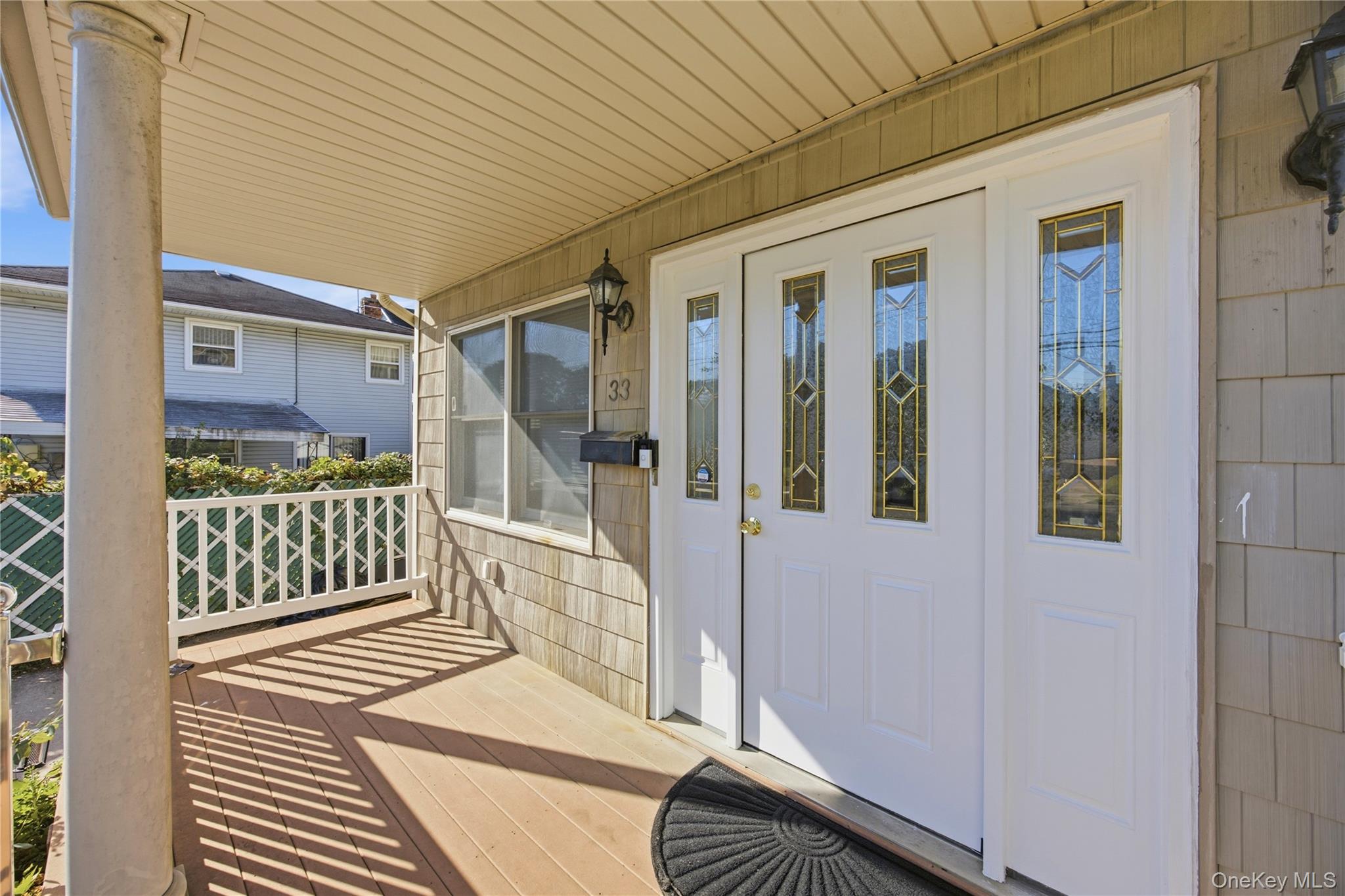 33 3rd Avenue – For Sale photo 2