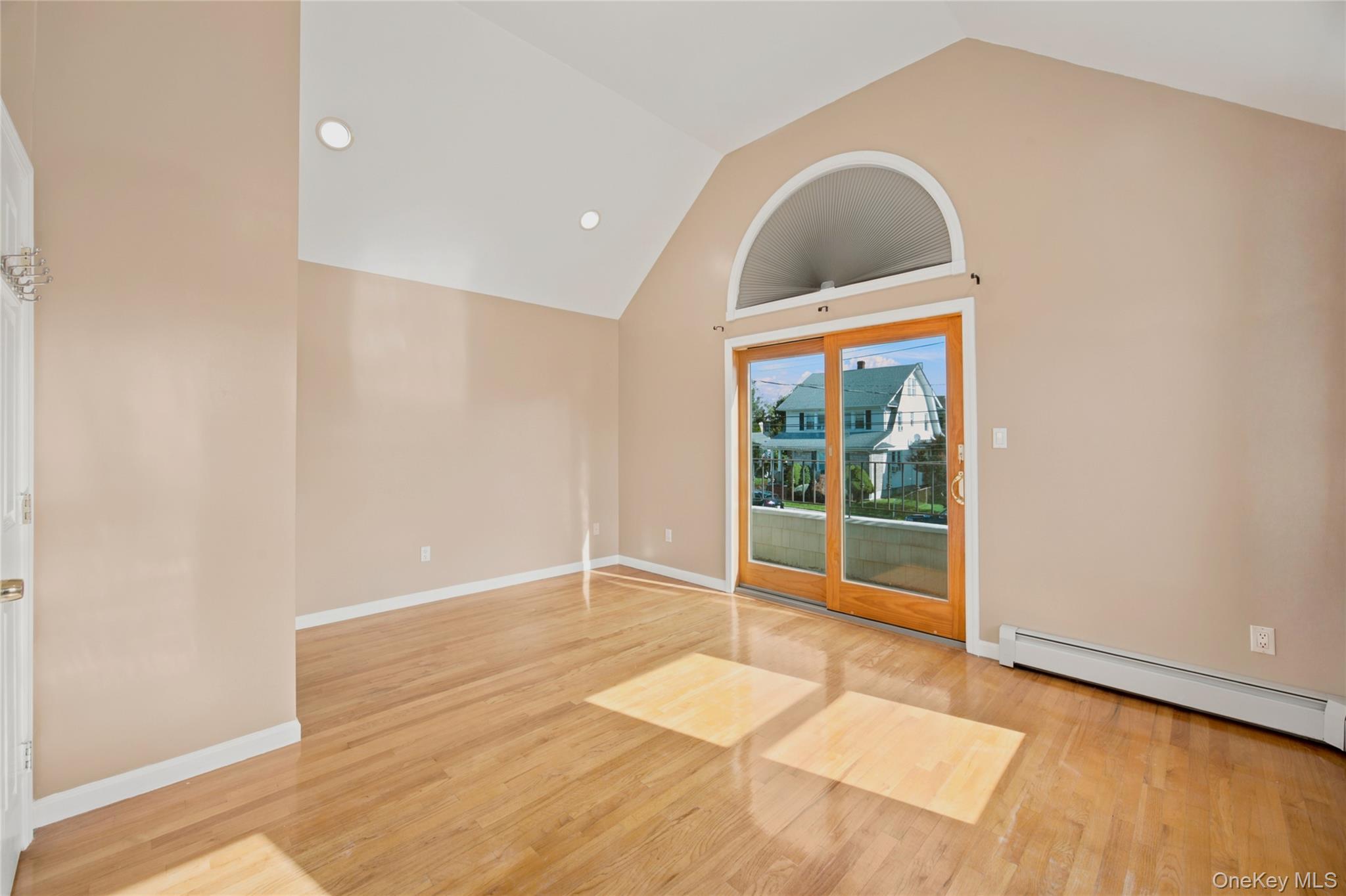 33 3rd Avenue – For Sale photo 12