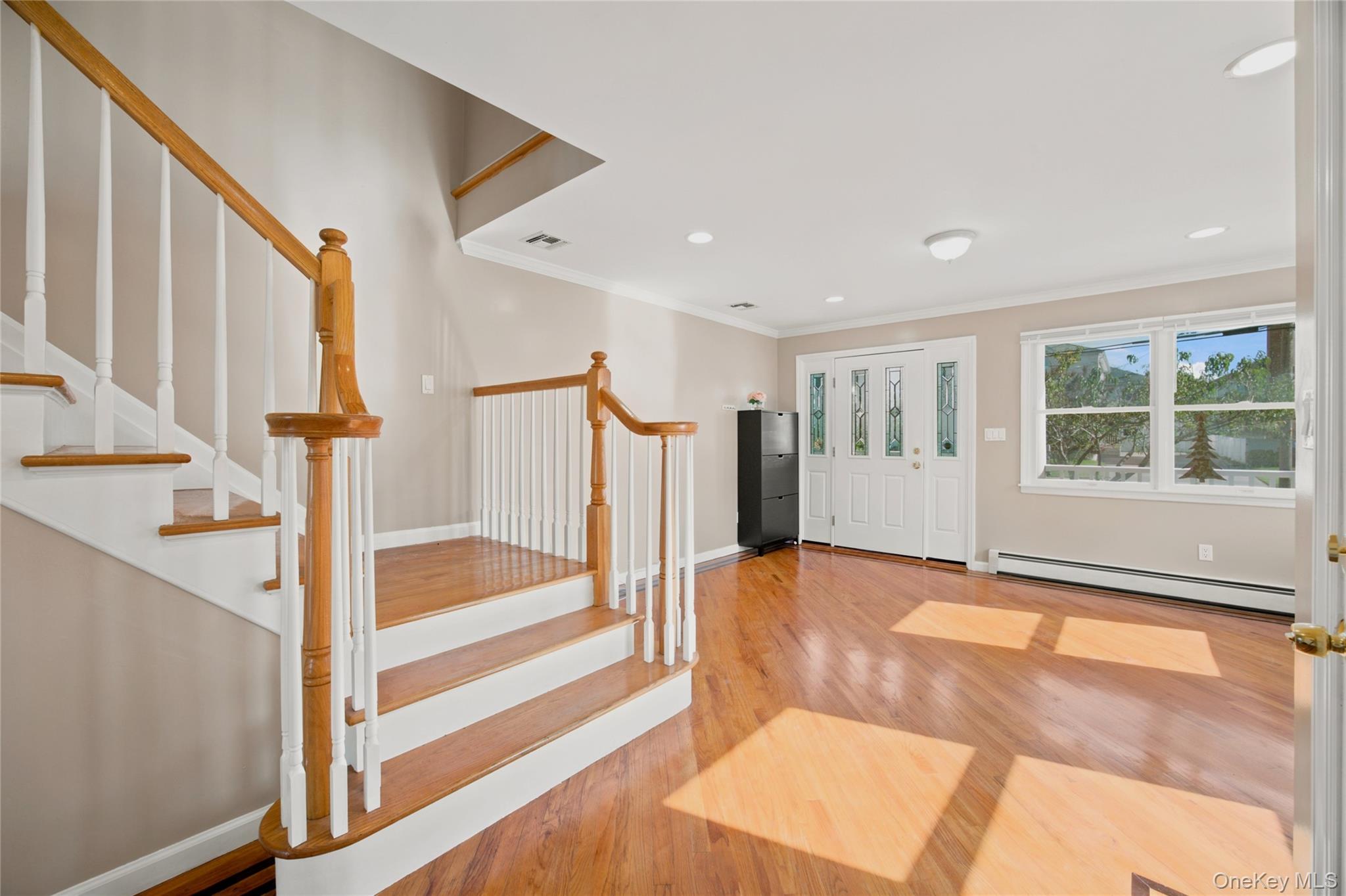 33 3rd Avenue – For Sale photo 4
