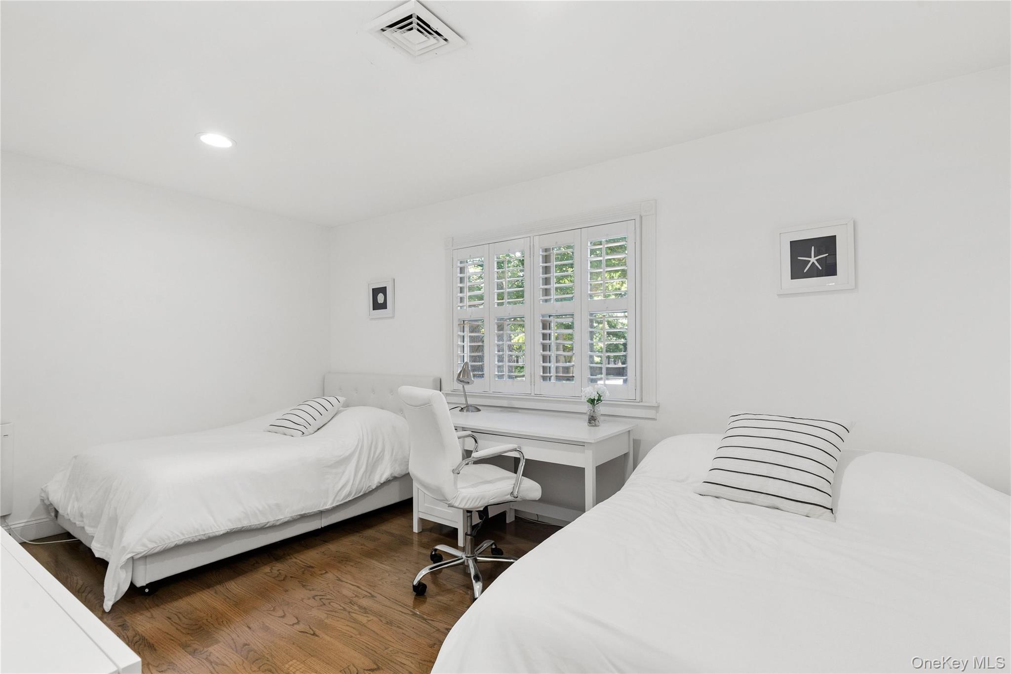 12 Birchwood Lane – For Sale photo 16