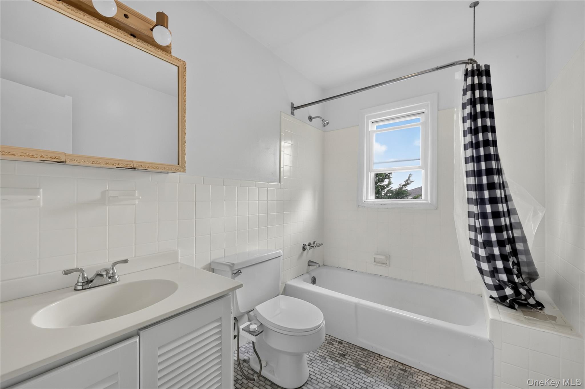 58 Prospect Avenue, Unit 1 photo 16