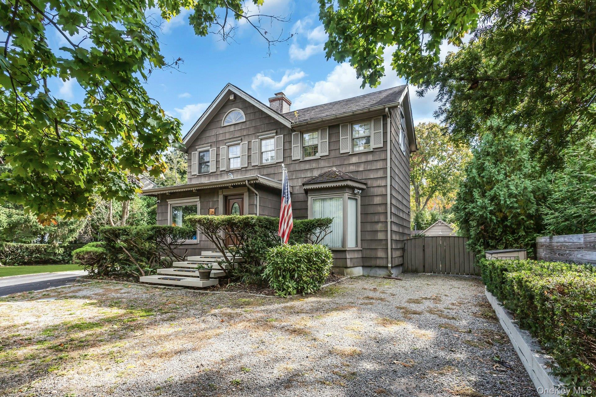 126 Harbor Hill Road – For Sale photo 3
