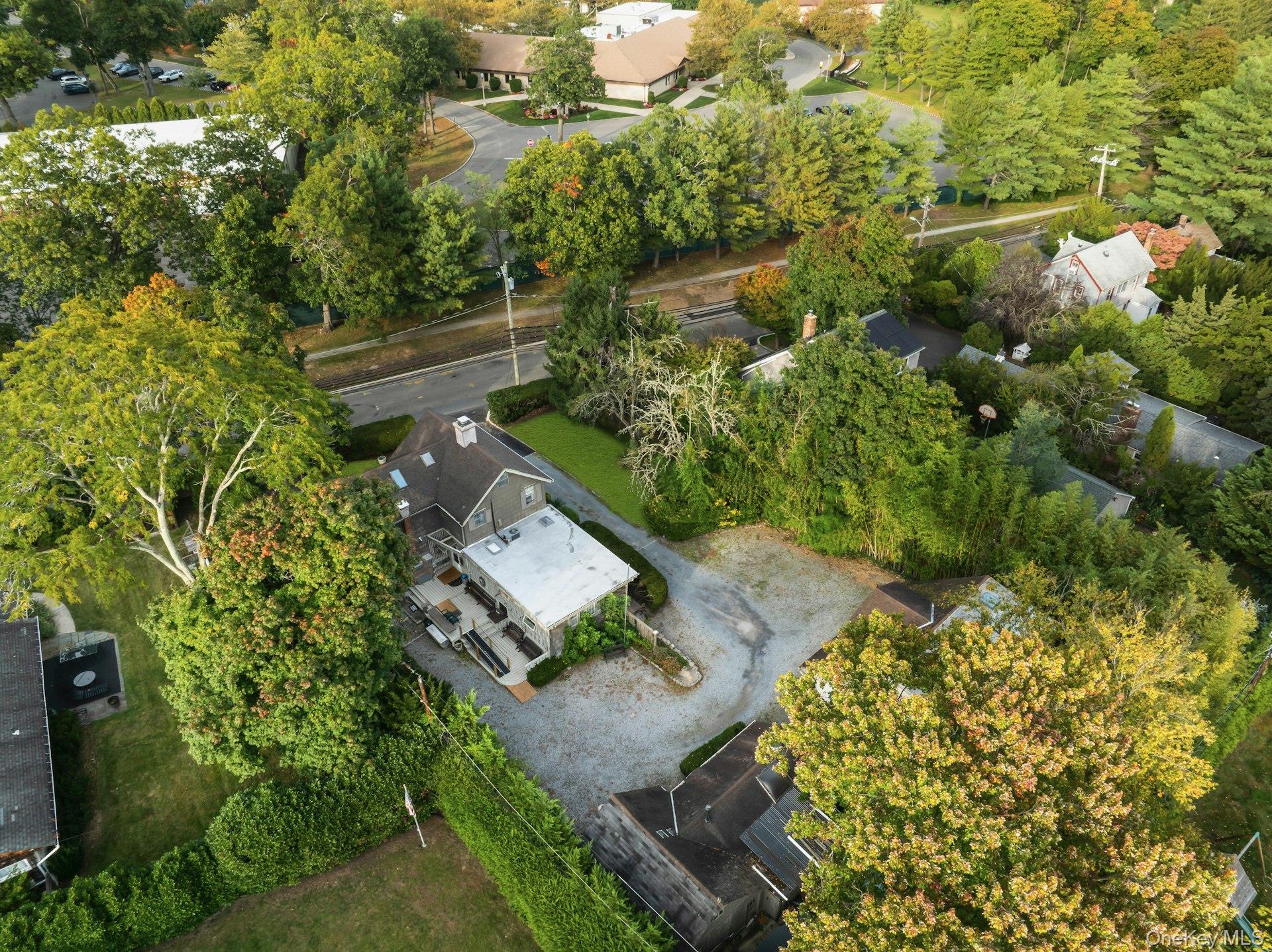 126 Harbor Hill Road – For Sale photo 27