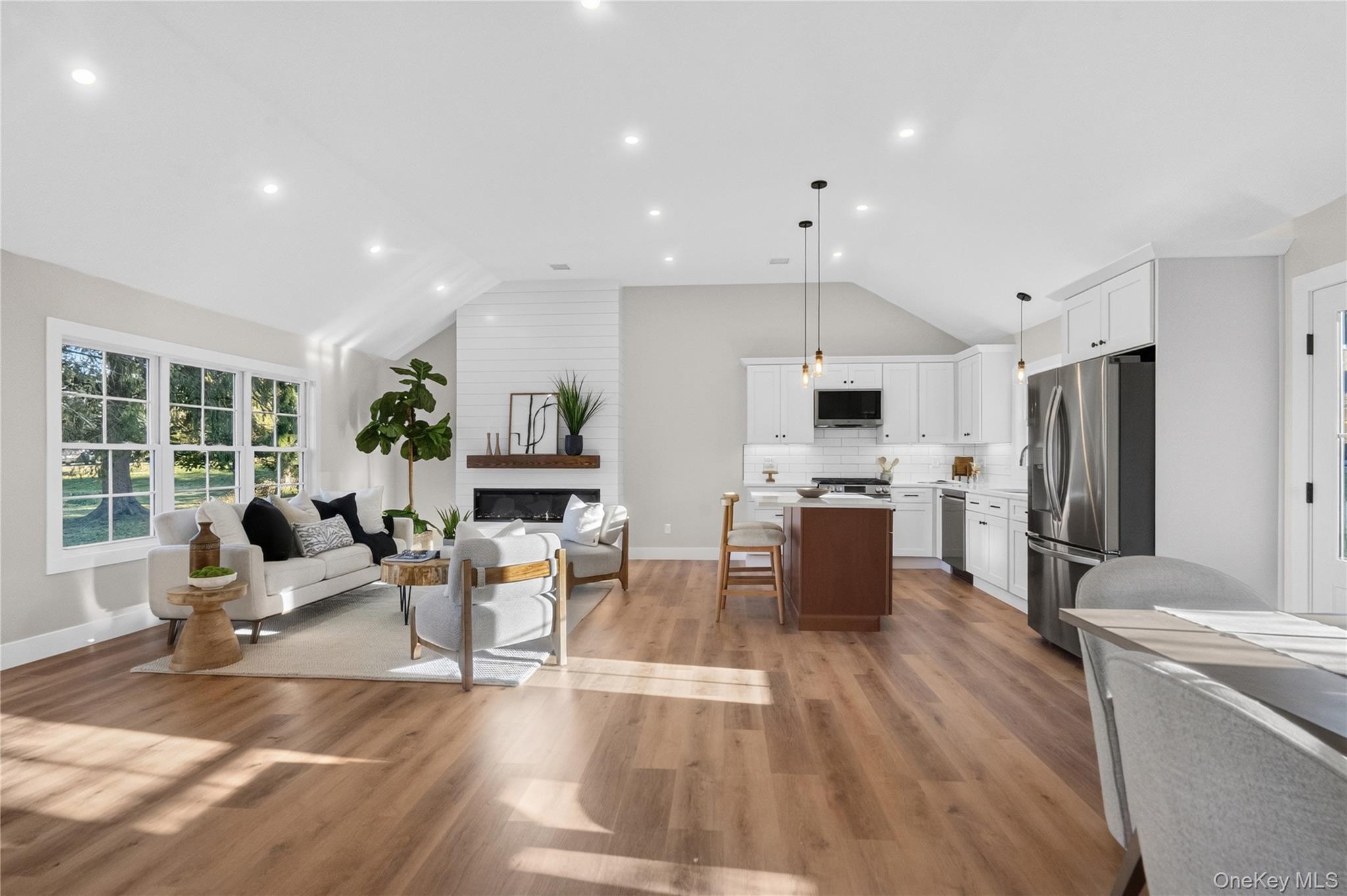 135 Viola Street – For Sale photo 16