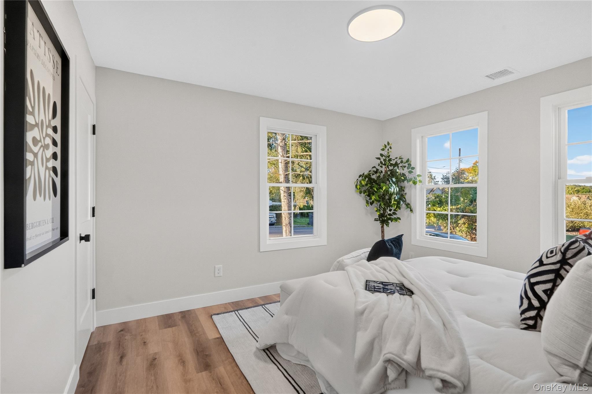 135 Viola Street – For Sale photo 17