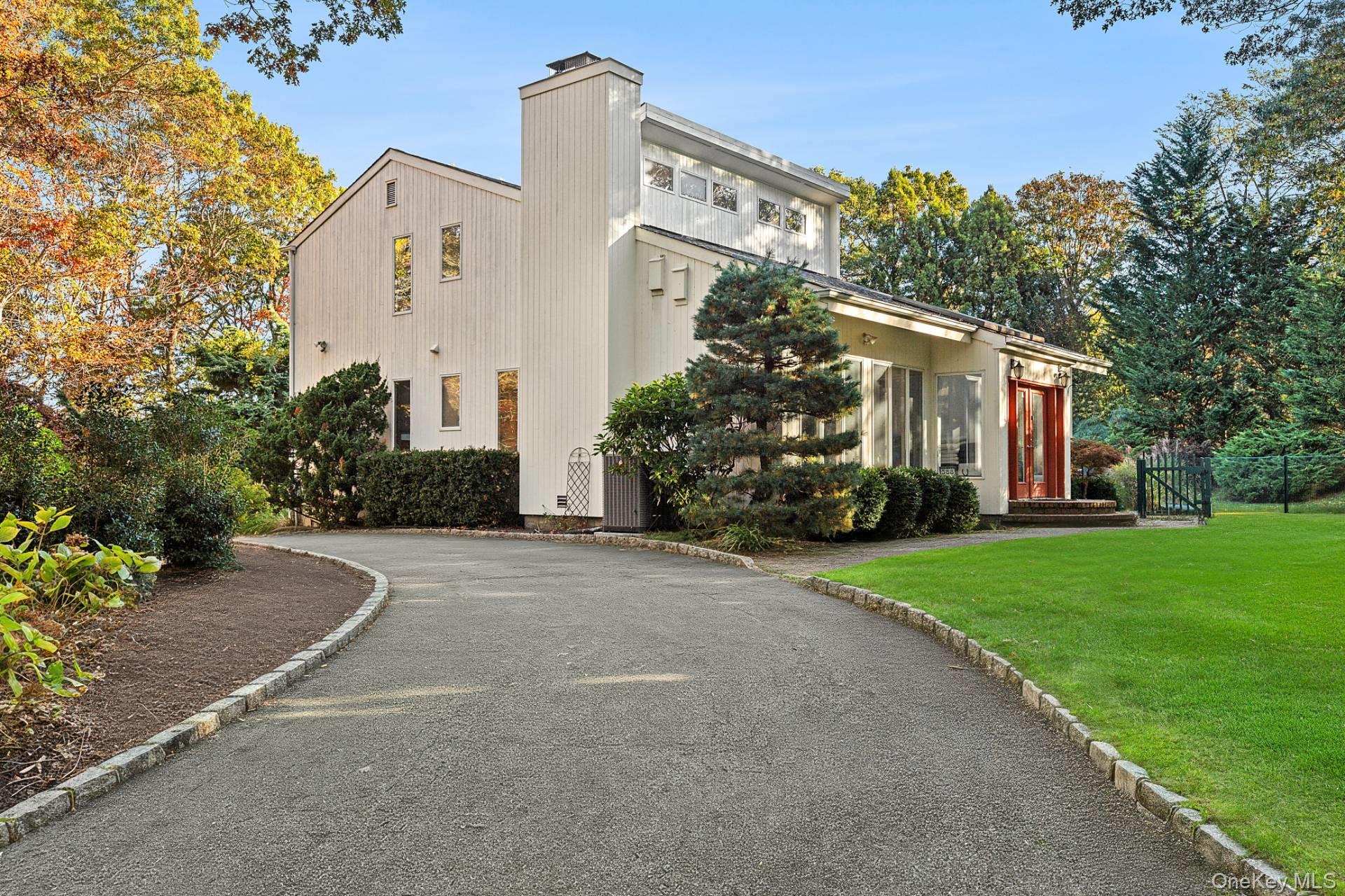 588 Pleasure Drive – For Rent
