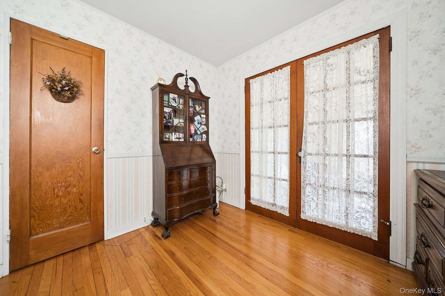 64 Collfield Avenue – For Sale photo 23