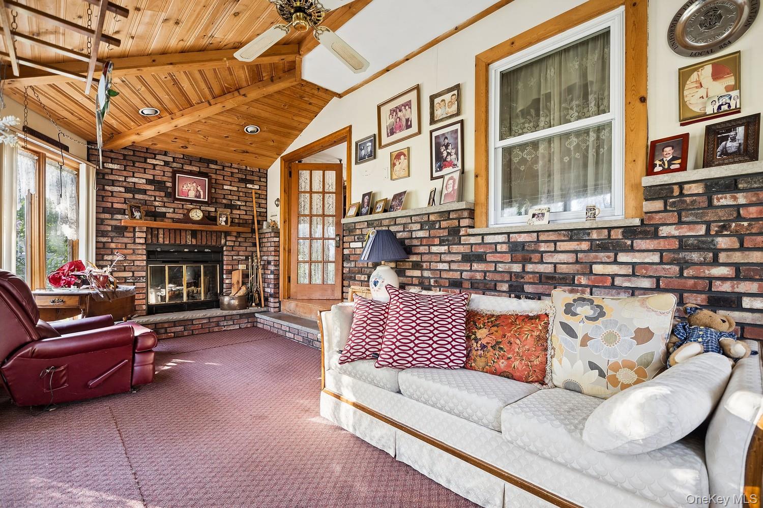 64 Collfield Avenue – For Sale photo 17