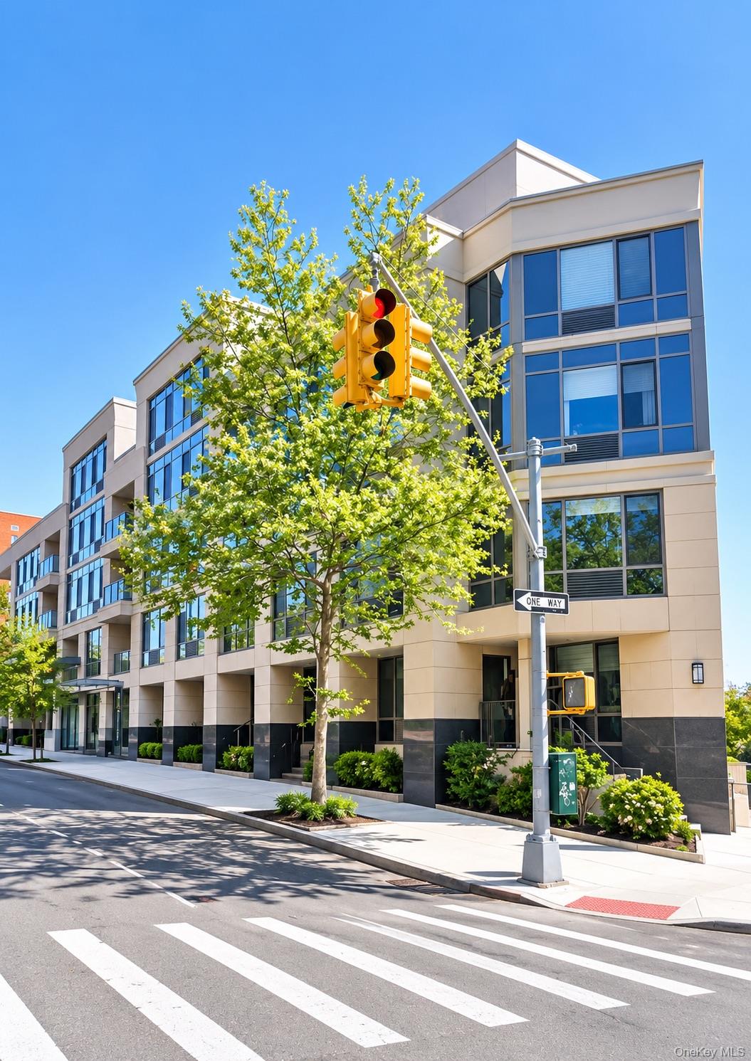 6405 Yellowstone Boulevard, Unit PH502