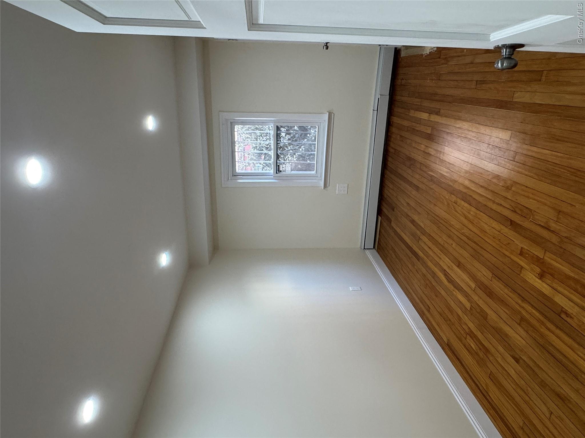 1054 Lydig Avenue – For Rent photo 11
