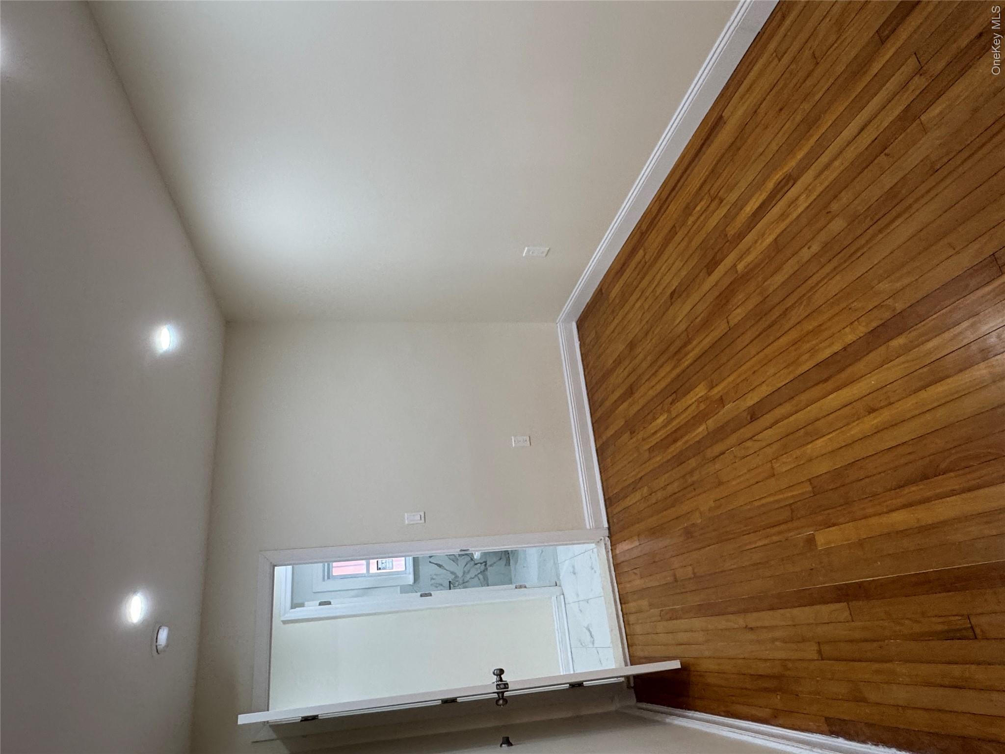 1054 Lydig Avenue – For Rent photo 12