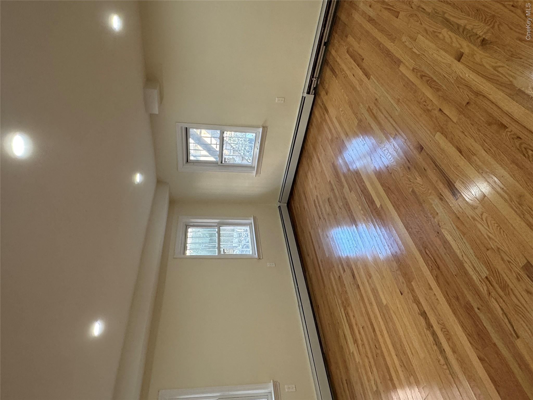 1054 Lydig Avenue – For Rent photo 16