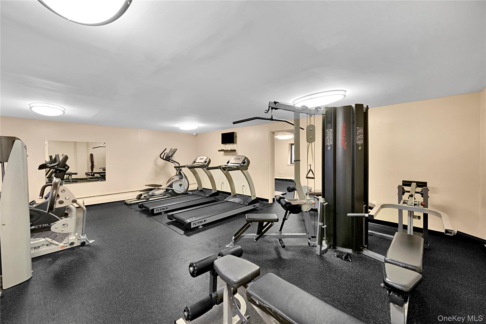 2221 Palmer Avenue, Unit 1H photo 23