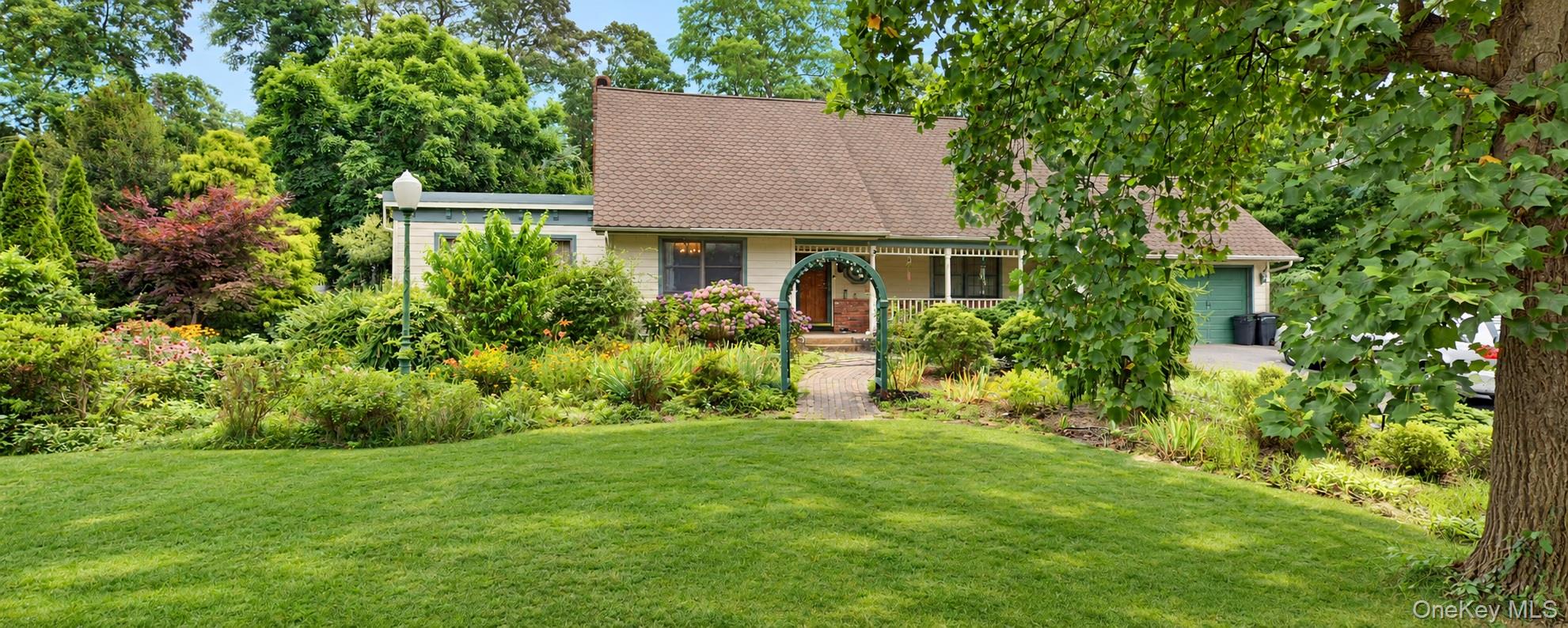 20 Buccaneer Lane – For Sale