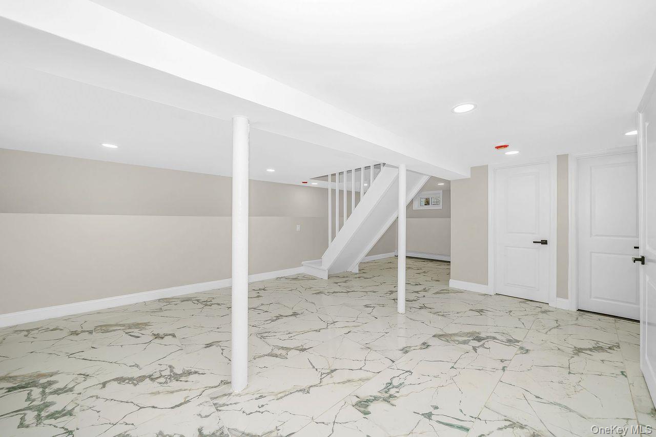 61 Parkway Boulevard – For Sale photo 34