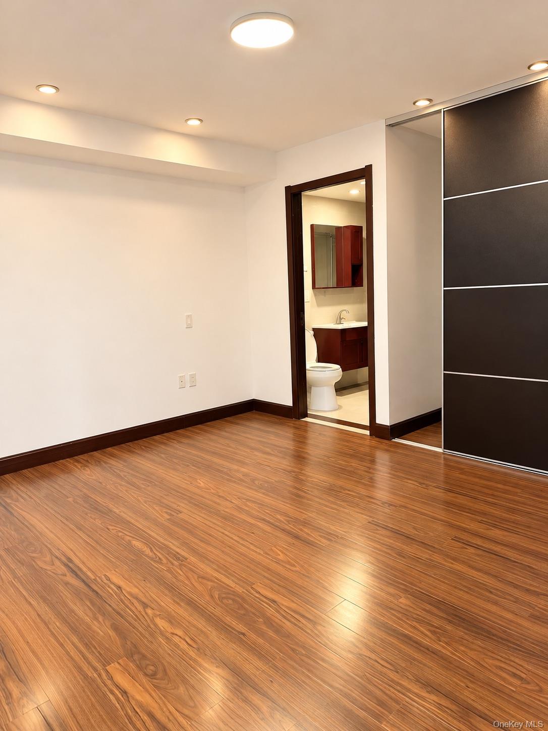 13229 Blossom Avenue, Unit 4G photo 5