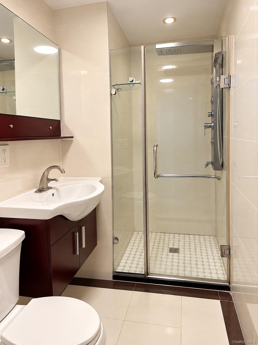 13229 Blossom Avenue, Unit 4G photo 3