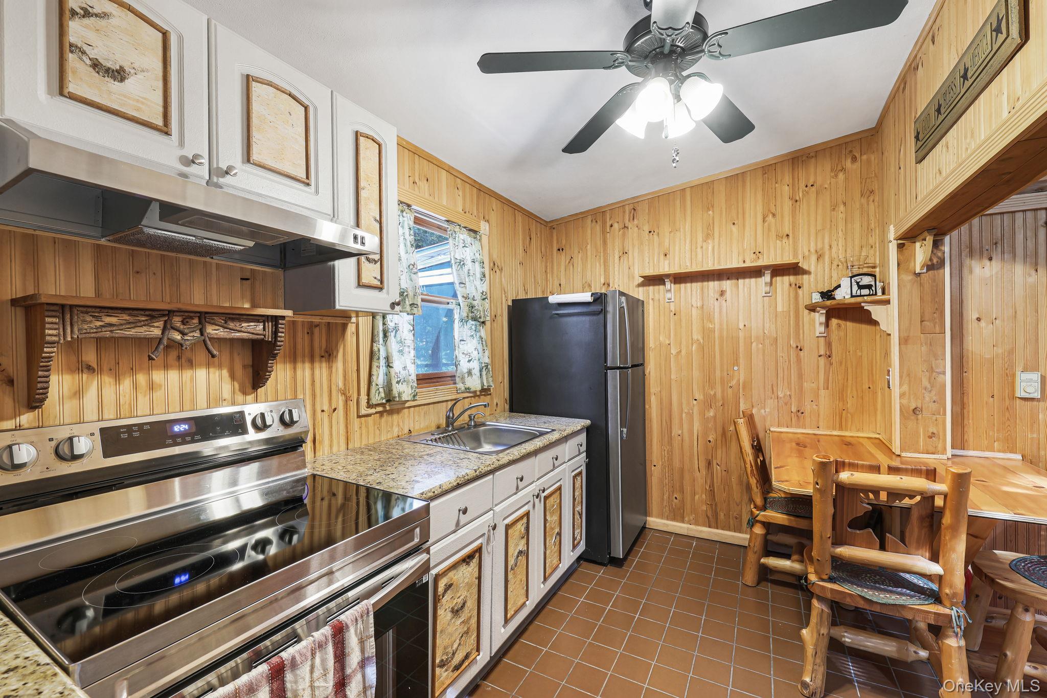 114 Smith Lake Road – For Sale photo 9