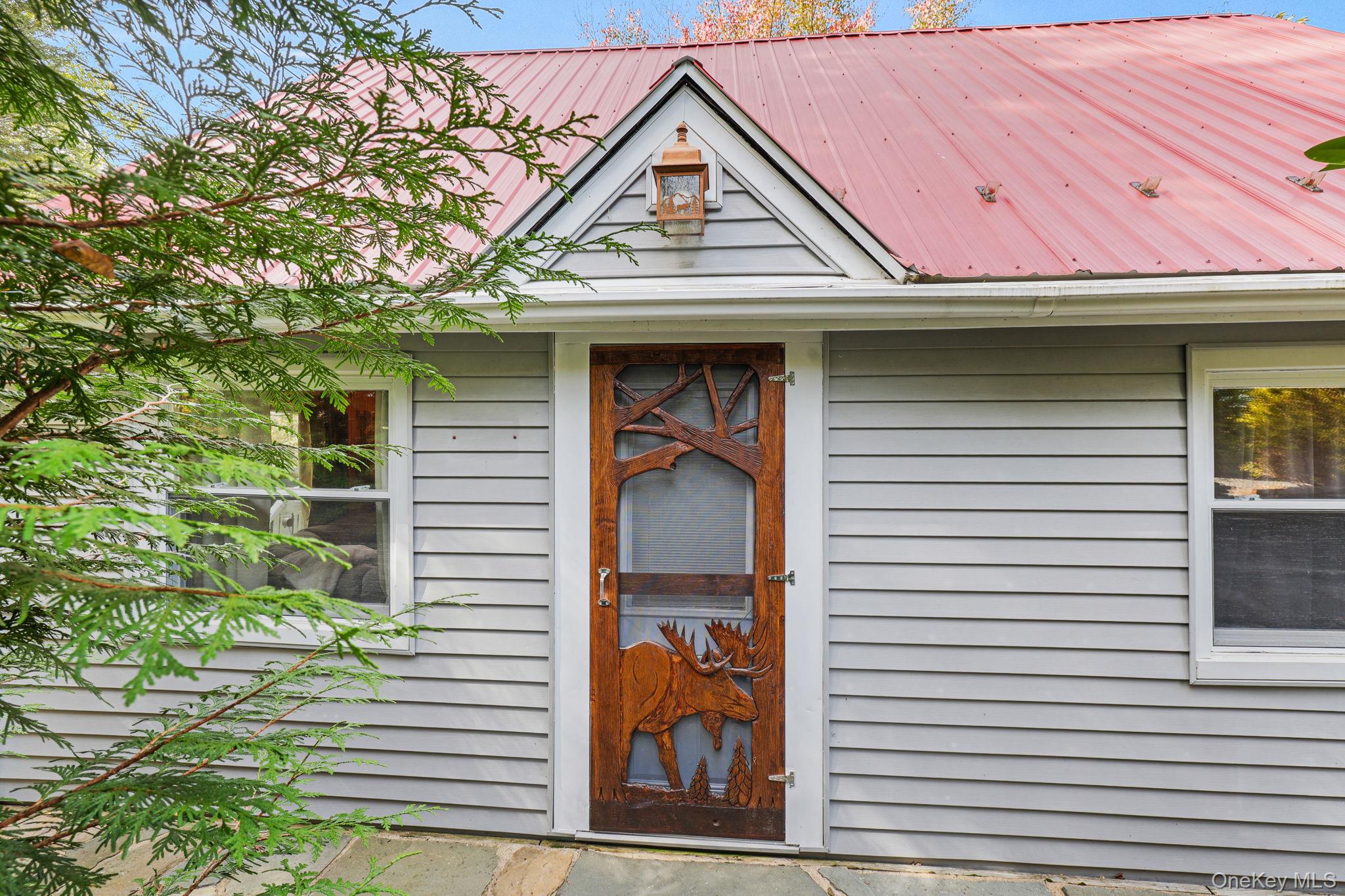 114 Smith Lake Road – For Sale photo 3